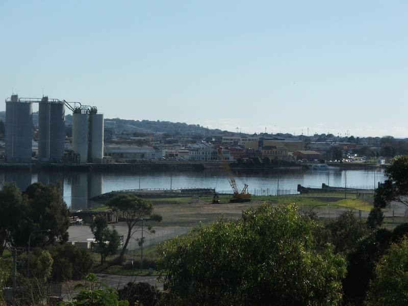 4 Marine Street, East Devonport TAS 7310