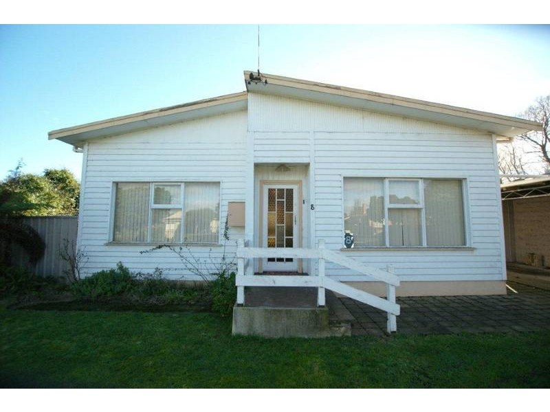 8 James Street, Devonport TAS 7310