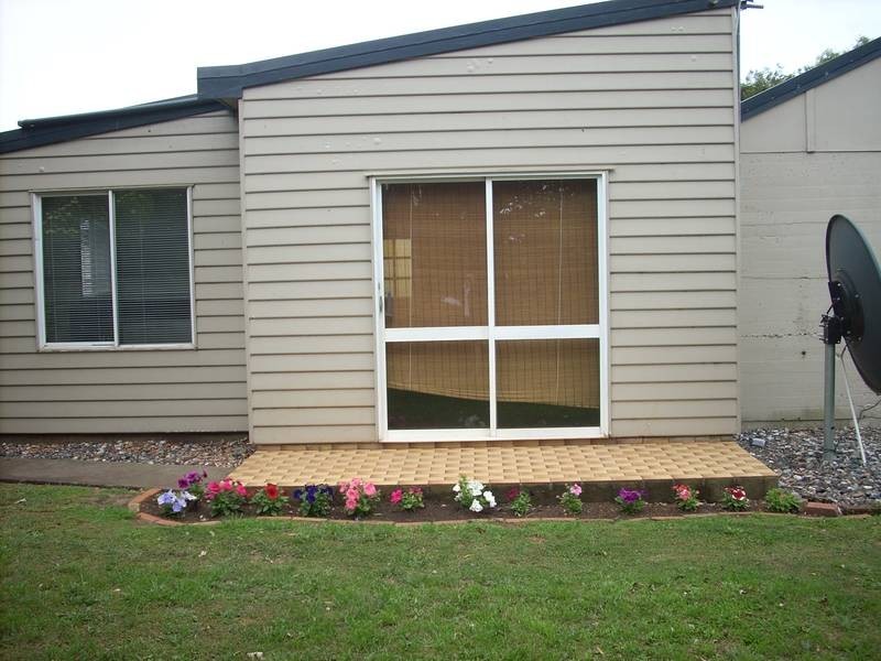 2/35 Hiller Street, Devonport TAS 7310