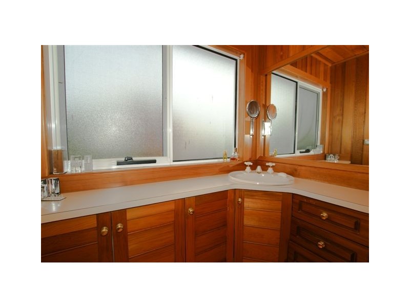 77 York Street, Devonport TAS 7310