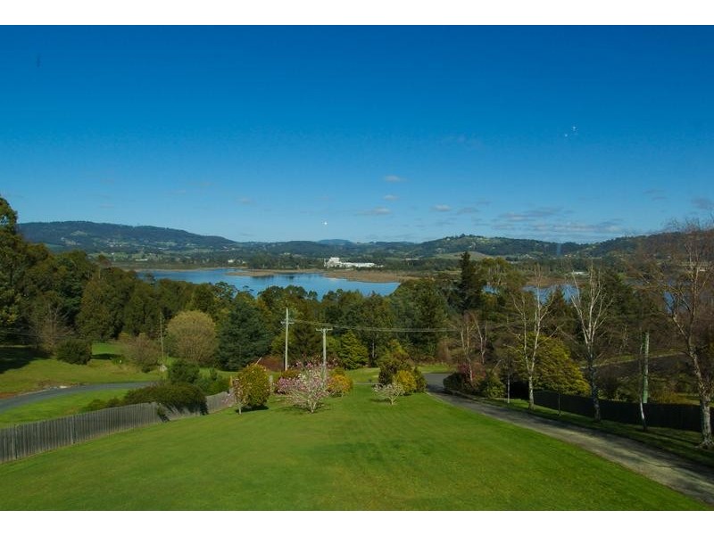 21 Oakwood Drive, Ambleside TAS 7310