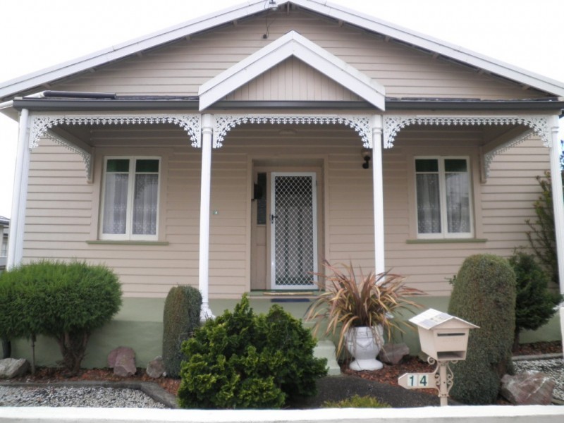 14 Henry Street, Devonport TAS 7310
