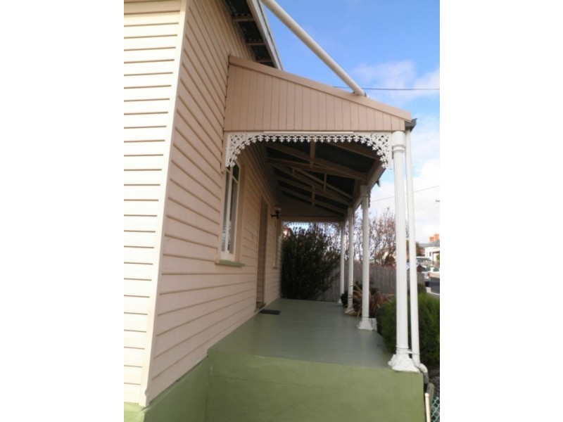 14 Henry Street, Devonport TAS 7310