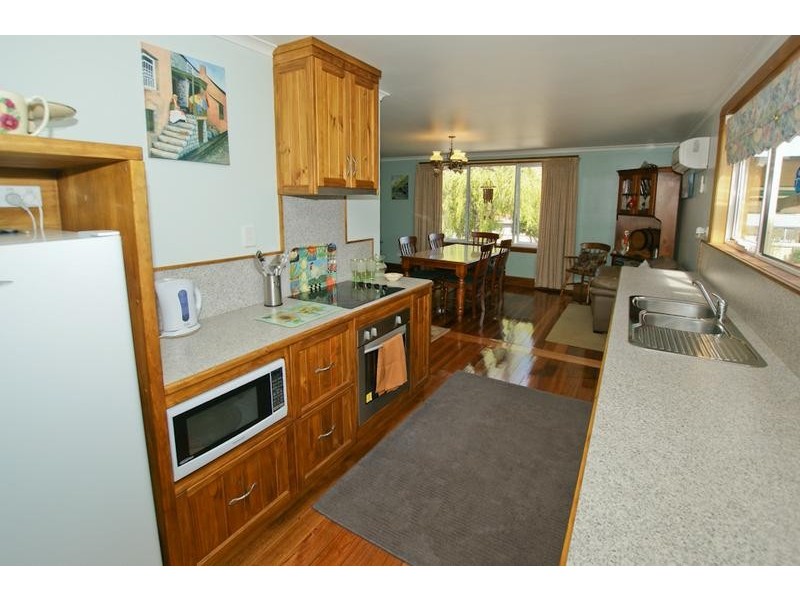 21 Latrobe Road, Railton TAS 7305