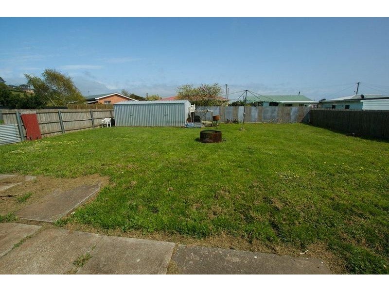 17 Triton Road, East Devonport TAS 7310