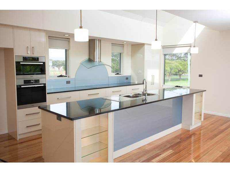 17 Gloucester Avenue, Devonport TAS 7310