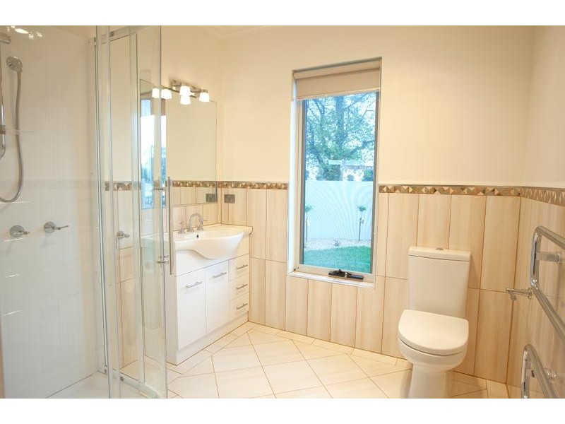 17 Gloucester Avenue, Devonport TAS 7310