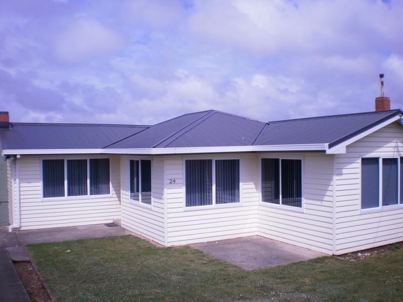 24 Nixon Street, Devonport TAS 7310