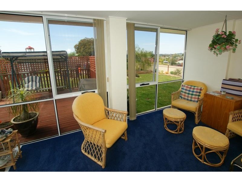 6 Loatta Avenue, Miandetta TAS 7310
