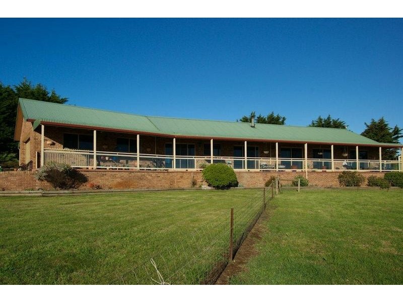 650 Penguin Road, Penguin TAS 7316