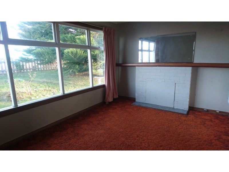 24 Don Road, Devonport TAS 7310