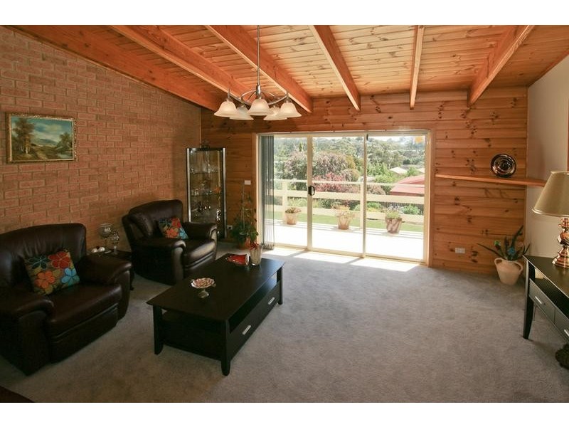 31 River Road, Ambleside TAS 7310