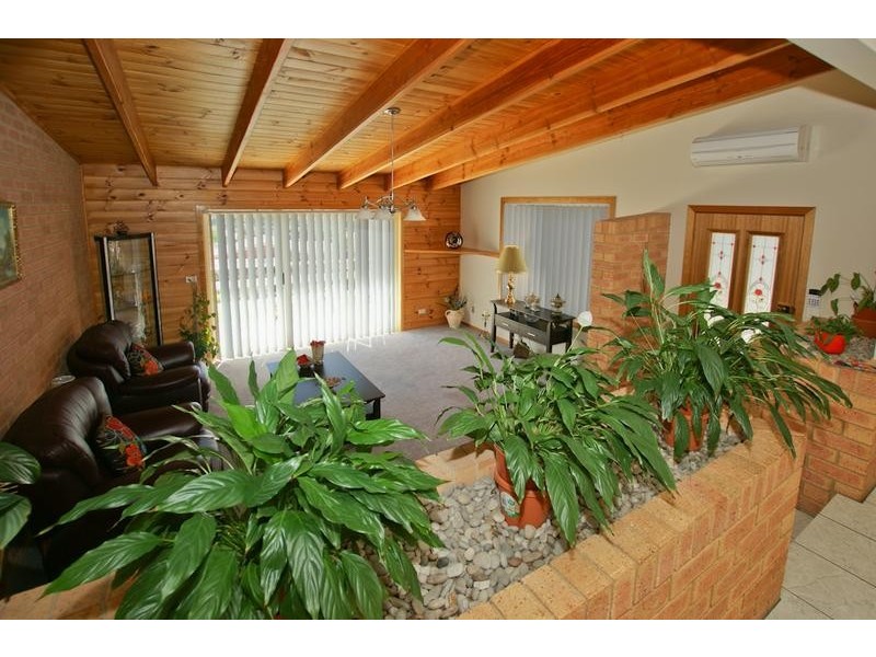 31 River Road, Ambleside TAS 7310