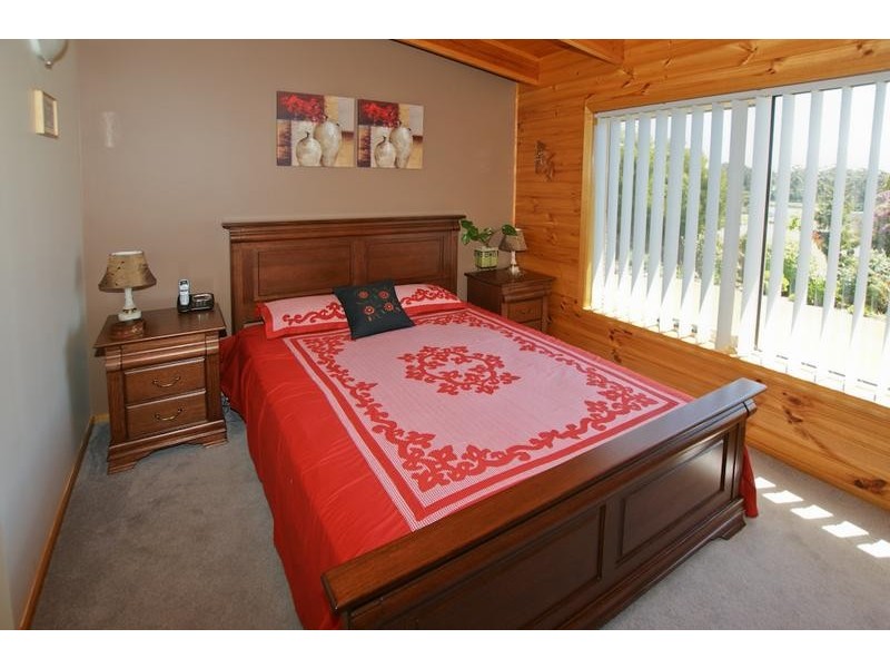 31 River Road, Ambleside TAS 7310