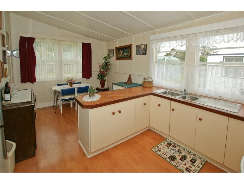 10 Holmes Road, Roland TAS 7306