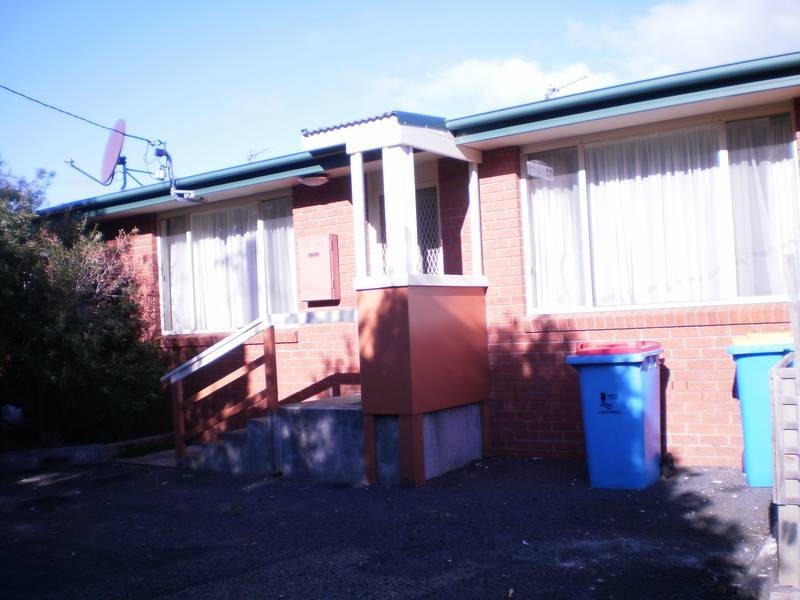 2/9A Twiss Street, Latrobe TAS 7307