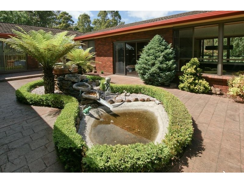 2 Park Drive, Ambleside TAS 7310