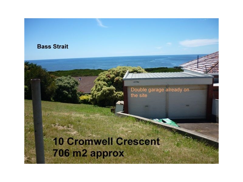 10 Cromwell Crescent, Devonport TAS 7310