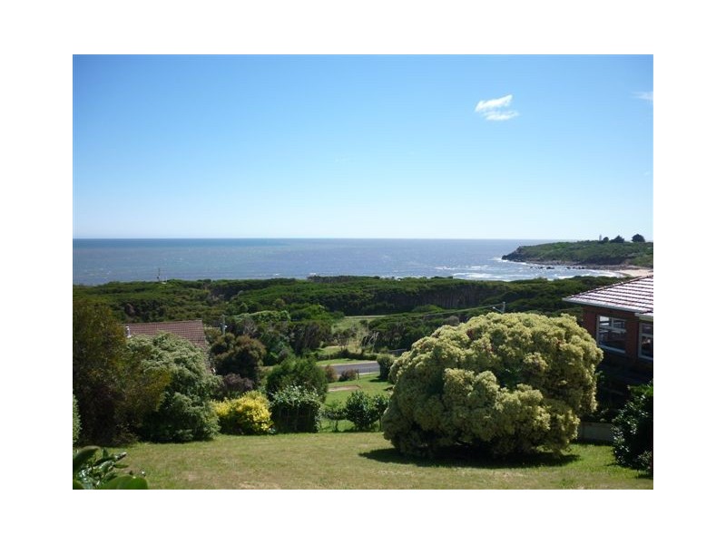 10 Cromwell Crescent, Devonport TAS 7310