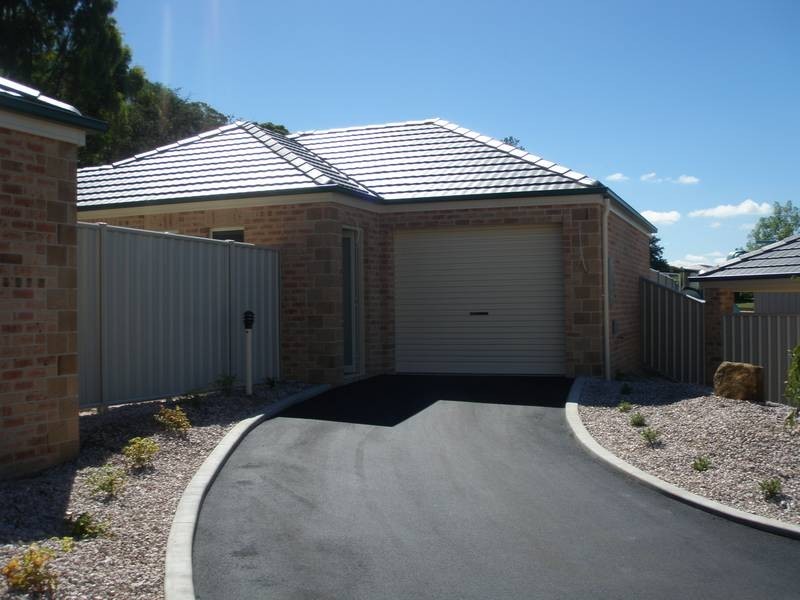 2/87a Gilbert Street, Latrobe TAS 7307