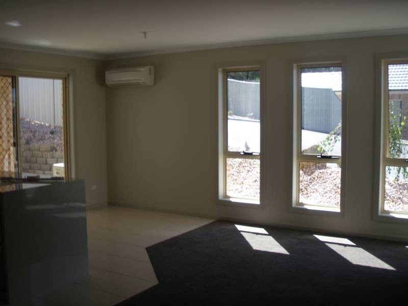 2/87a Gilbert Street, Latrobe TAS 7307