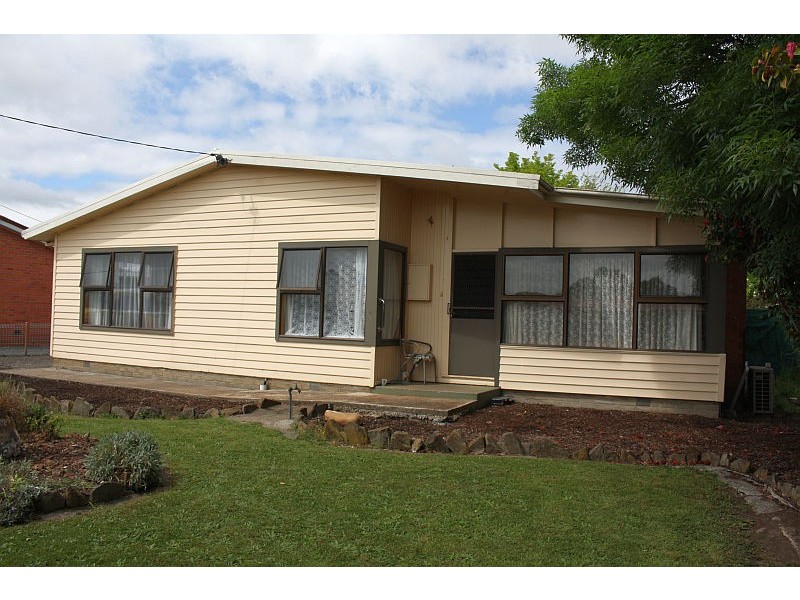 11 Gerrand Street, Latrobe TAS 7307