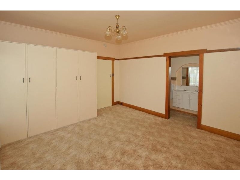 15 Wheeler Street, East Devonport TAS 7310
