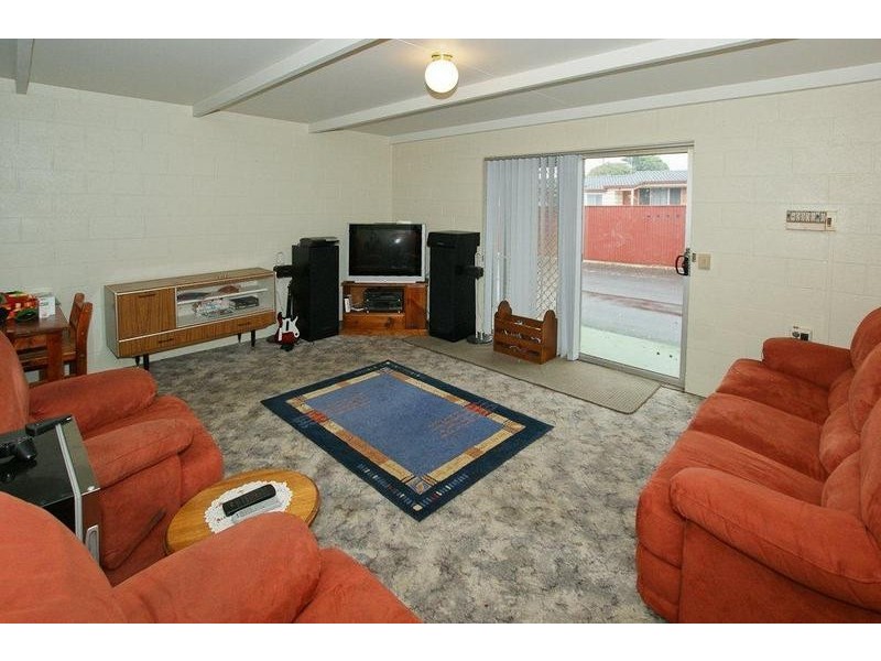 2/45 Steele Street, Devonport TAS 7310