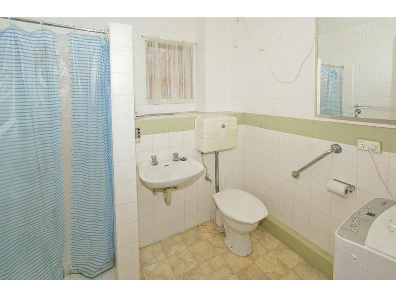 2/45 Steele Street, Devonport TAS 7310