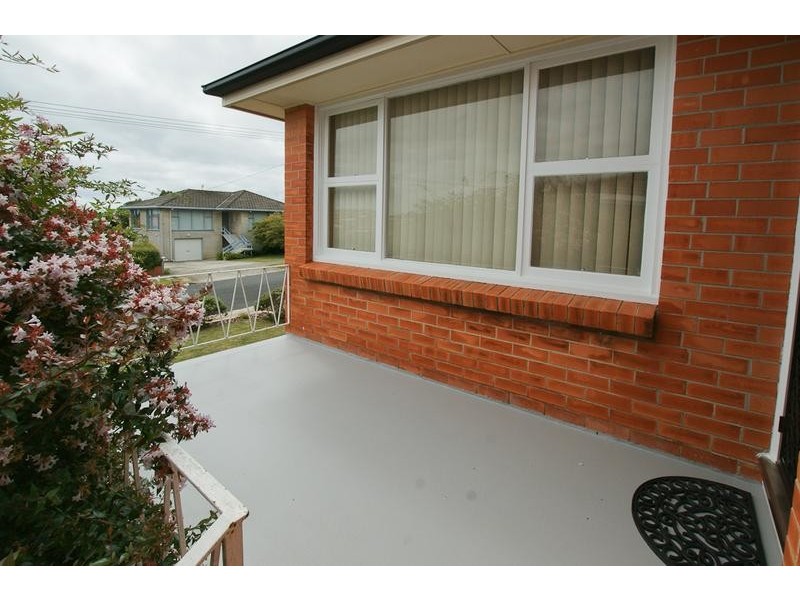 35 Croft Avenue, Devonport TAS 7310