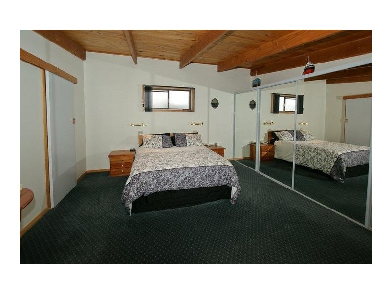 9 Shearwater Esplanade, Shearwater TAS 7307