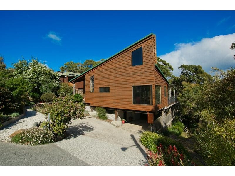 65 Surrey Street, Devonport TAS 7310