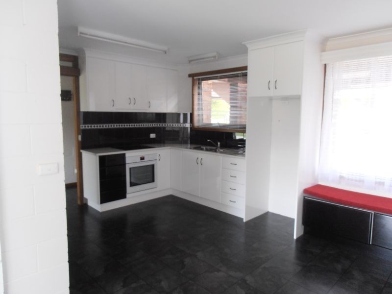 1/17 Victoria Parade, Devonport TAS 7310