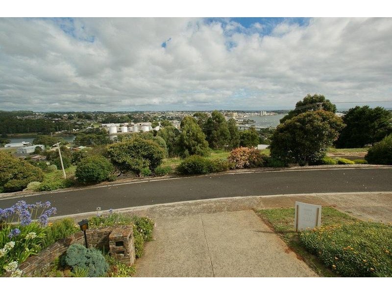 46-48 Sunbeam Crescent, Panorama Heights, East Devonport TAS 7310