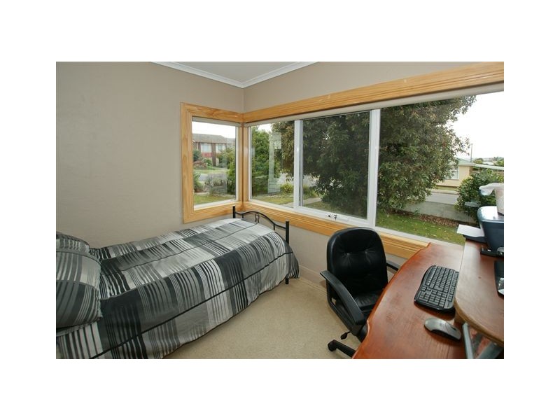 135 Madden Street, Devonport TAS 7310