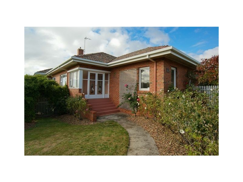 127 Percy Street, Devonport TAS 7310