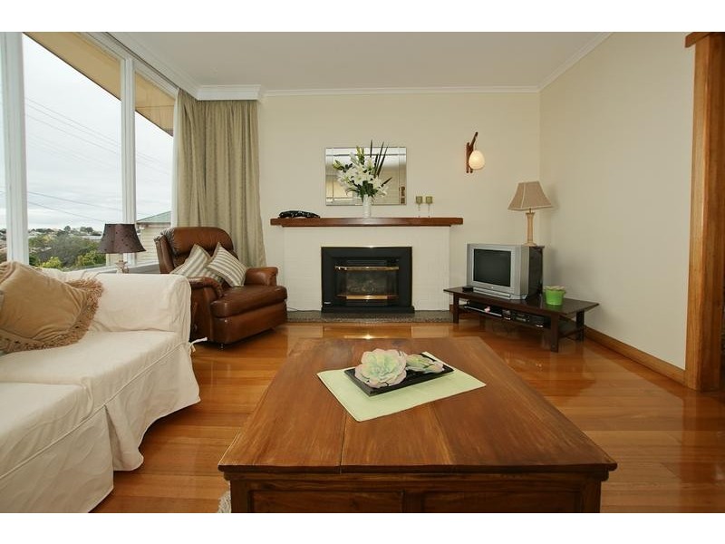 35 Middle Road, Devonport TAS 7310