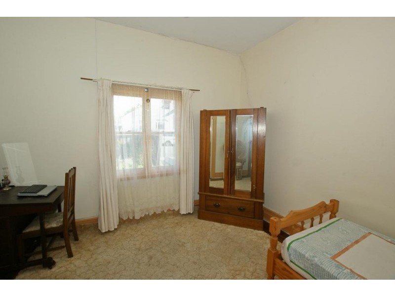 23 Hiller Street, Devonport TAS 7310