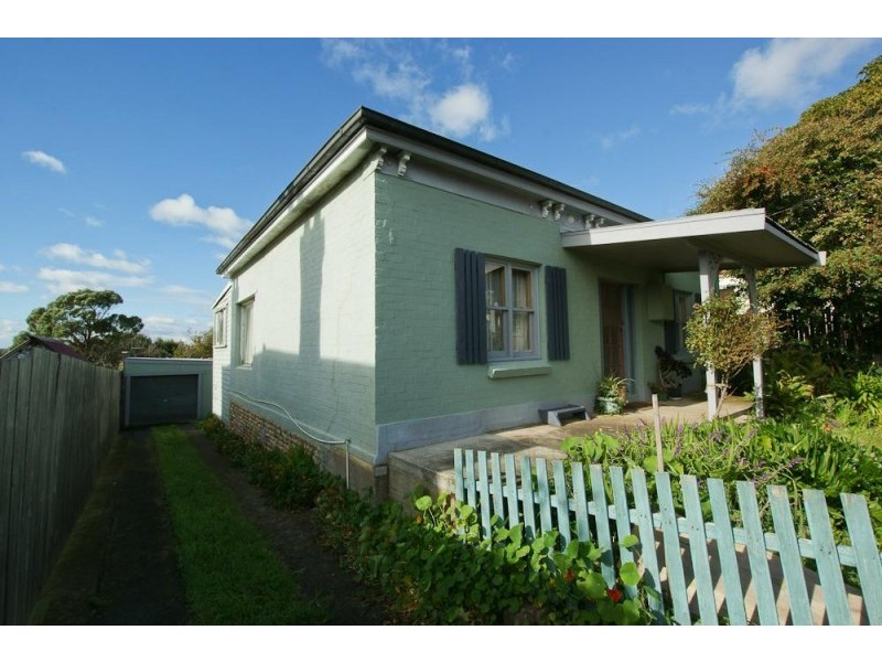 23 Hiller Street, Devonport TAS 7310