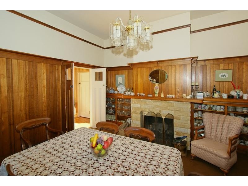 16 Ronald Street, Devonport TAS 7310