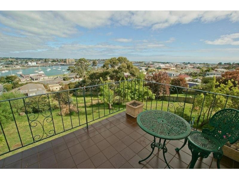 6 Marine Street, East Devonport TAS 7310