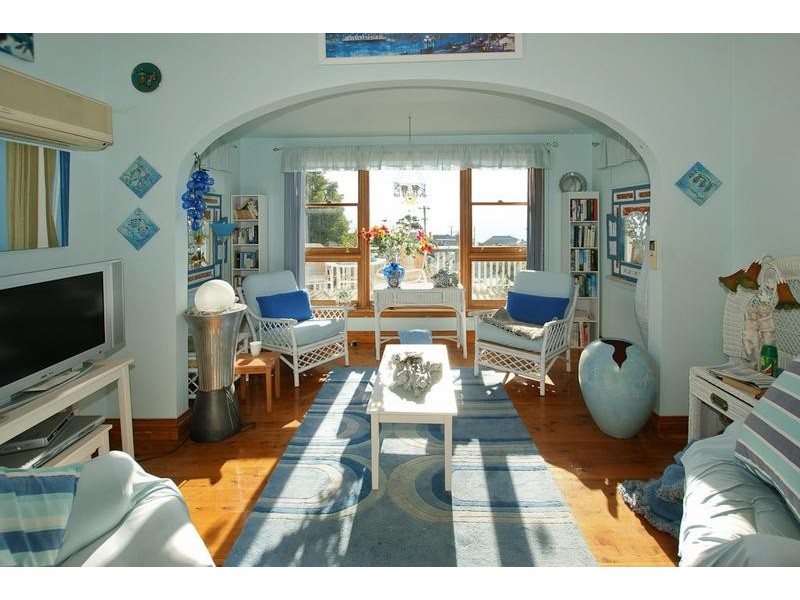 6 Kentish Street, Penguin TAS 7316