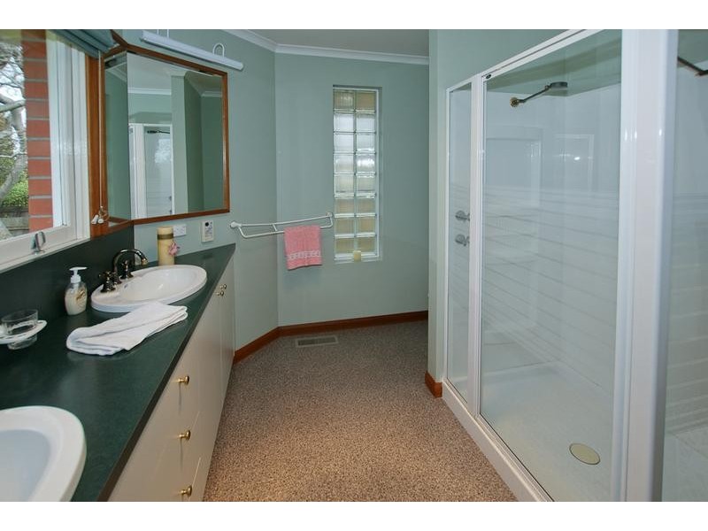 67 Stewart Street, Devonport TAS 7310
