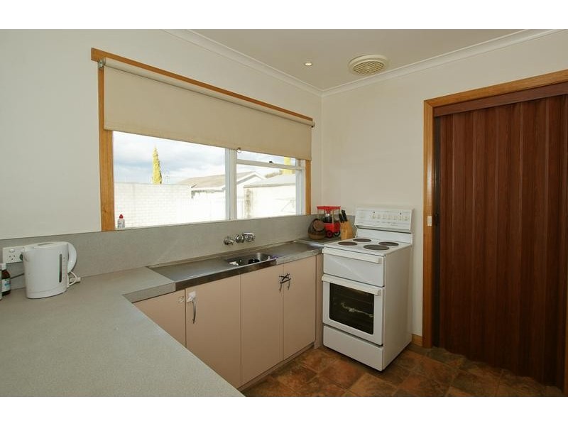 27 Boronia Avenue, Devonport TAS 7310