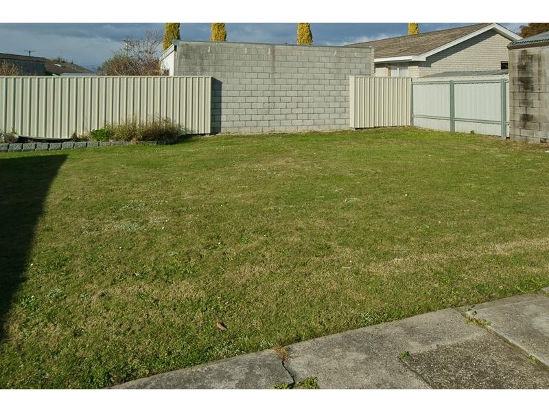 27 Boronia Avenue, Devonport TAS 7310