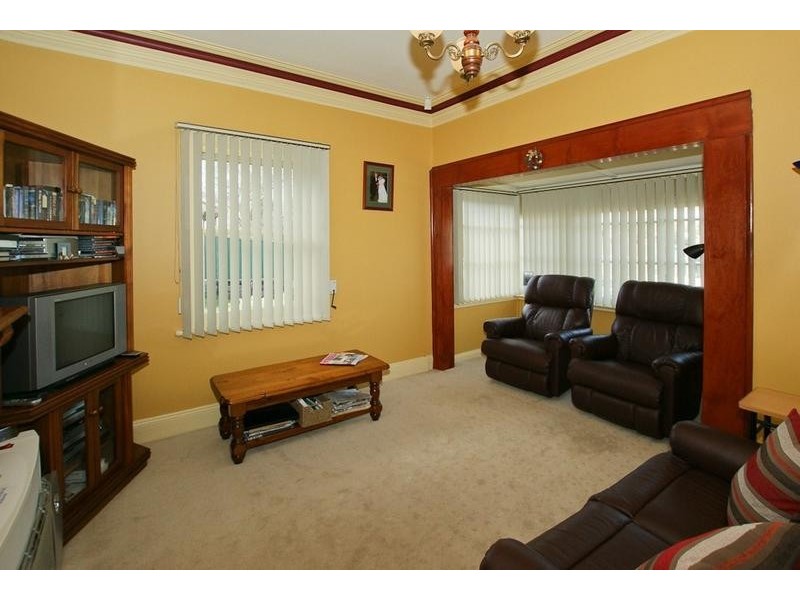 19 Douglas Street, East Devonport TAS 7310
