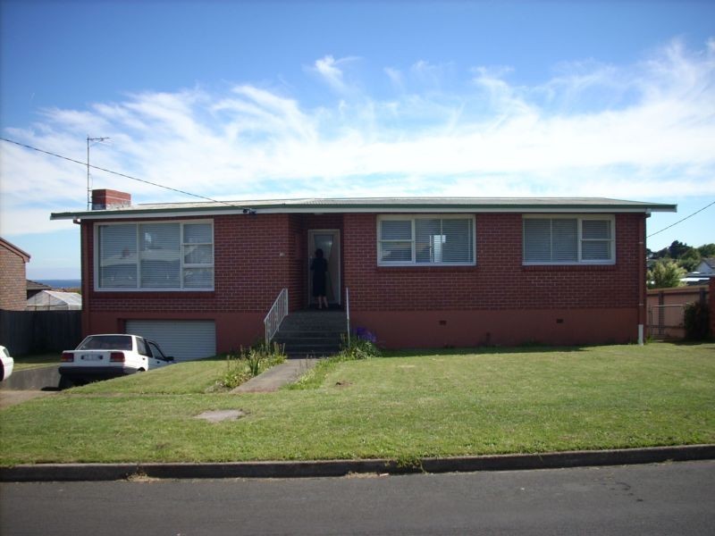 152 Nicholls Street, Devonport TAS 7310