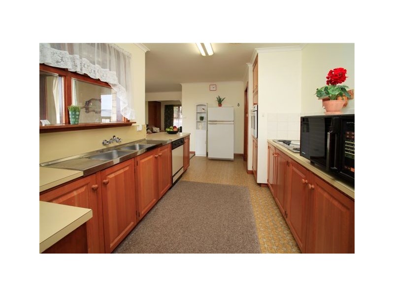 13 Frond Place, Devonport TAS 7310