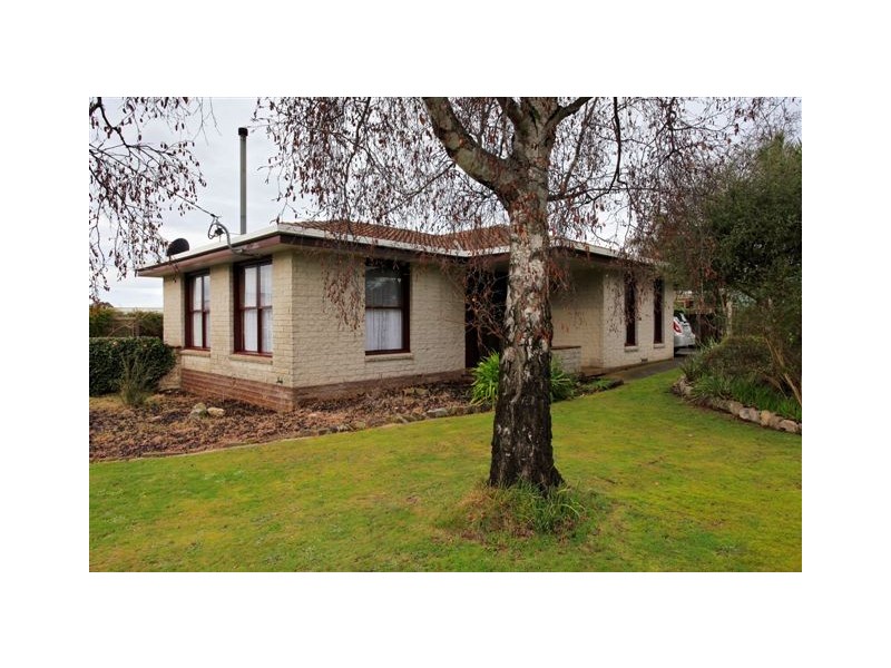 13 Frond Place, Devonport TAS 7310