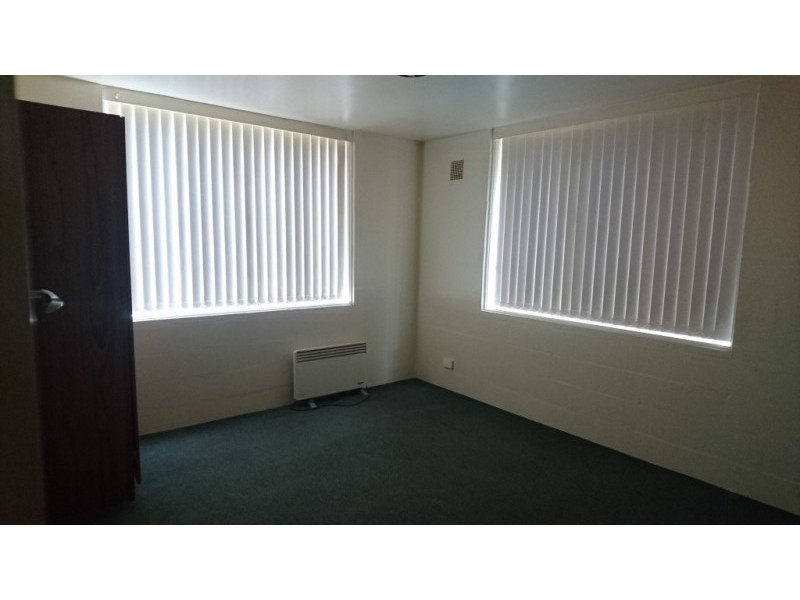 2/74 Steele Street, Devonport TAS 7310